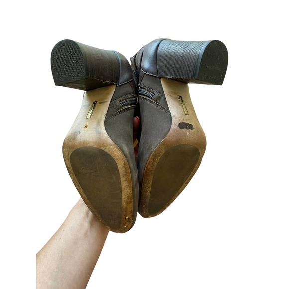 Louise et Cie Lo Seneca Brown Double Strap Ankle Leather Booties 7 - Picture 11 of 11